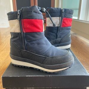 Tommy Hilfiger Kids Snow Boots, Size 12